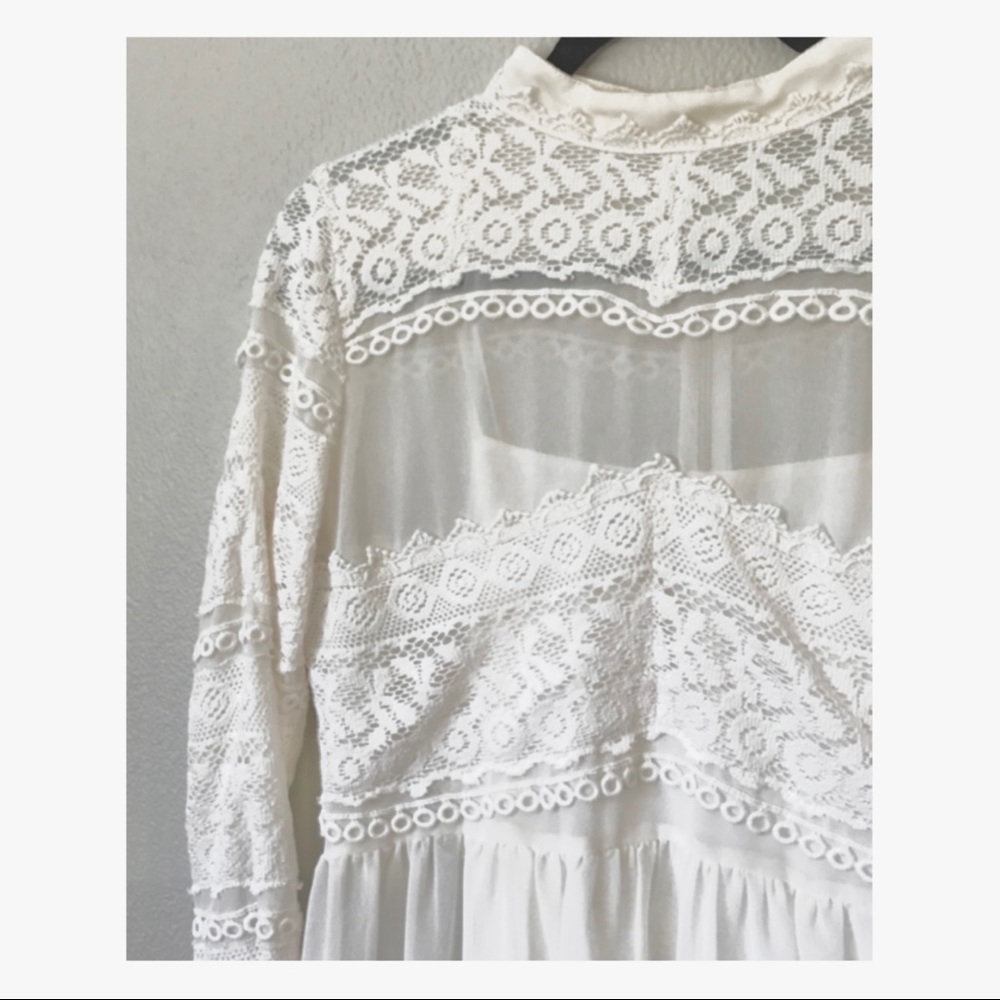 ❌SOLD❌ASOS Ivory or “Cream” Lace Insert Dress - Picture 4 of 9